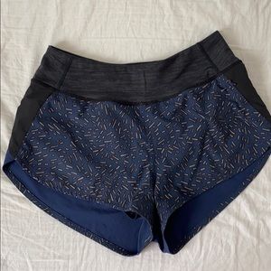 Outdoor Voices Hudson Short in Navy Confetti sz M